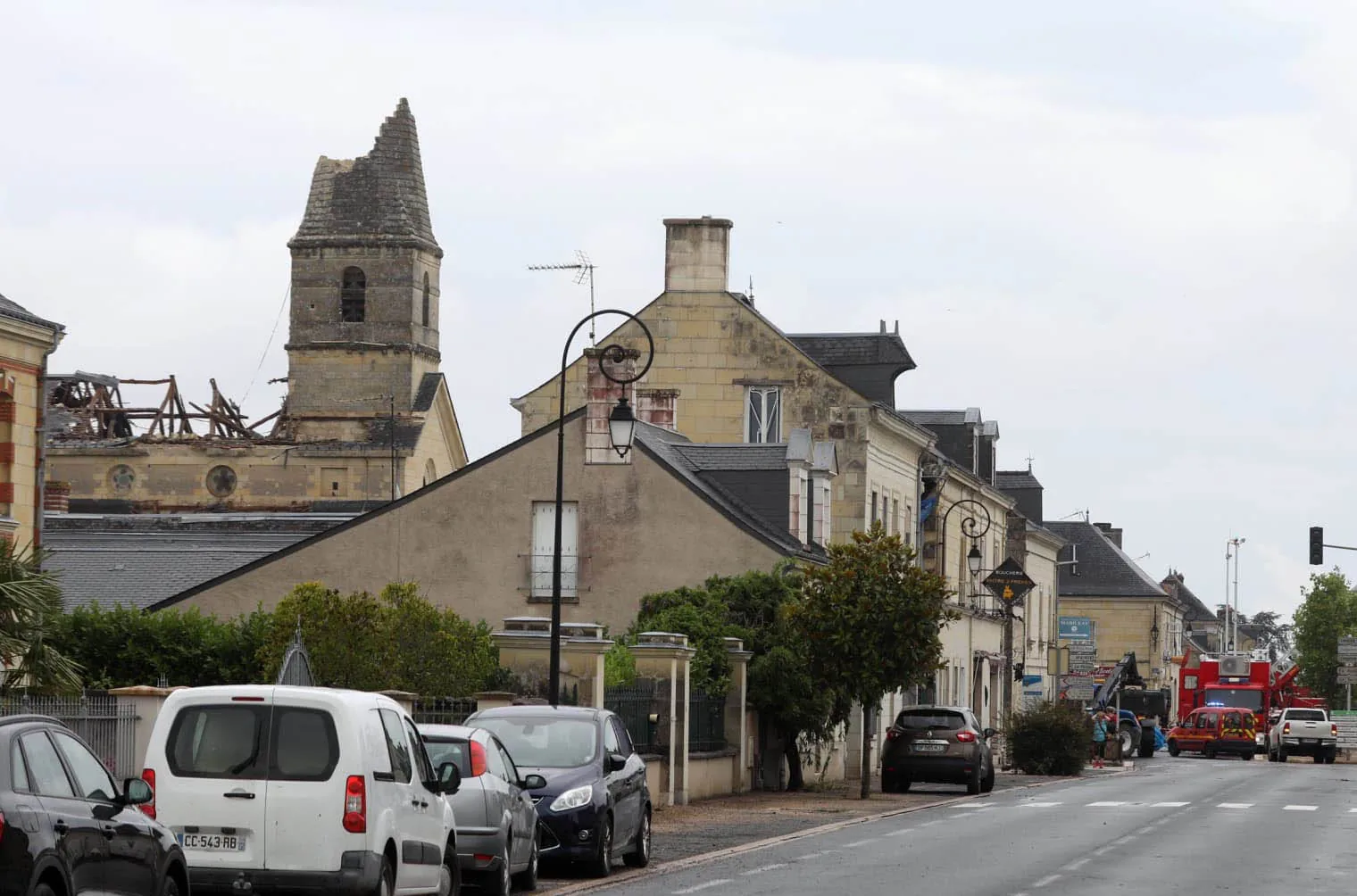 Église St Nicolas de Bourgueil — photo 1